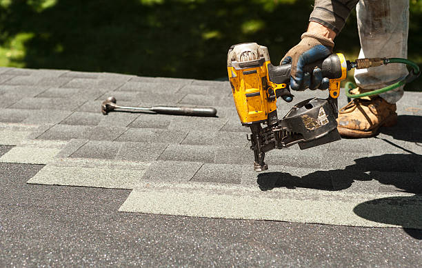 Best Emergency Roof Repair  in Centerville, IN